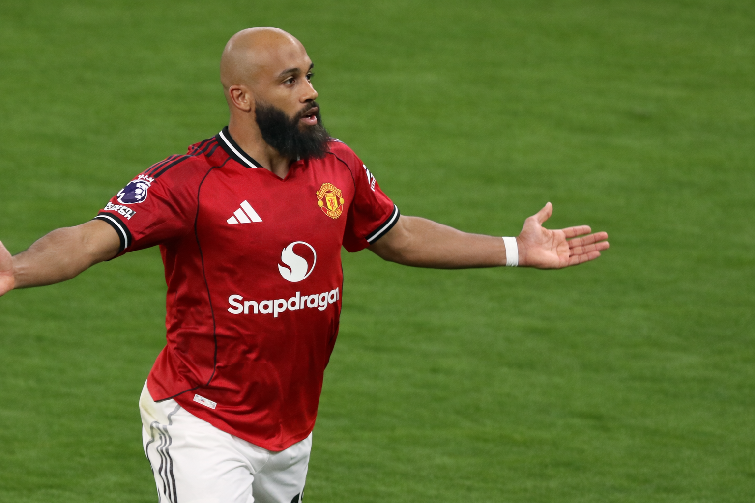 Dorgu og Mbeumo bliver de store helte i Michael Carrick første Manchester derby!