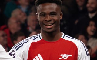 Bukayo Saka underskriver ny kontrakt med Arsenal og sikrer sig en fremtid i klubben!